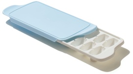 OXO Eiswürfelform, mit Abdeckung, Praktischer Eiswürfelbehälter für die Herstellung von Esiwürfeln, 1 Stück