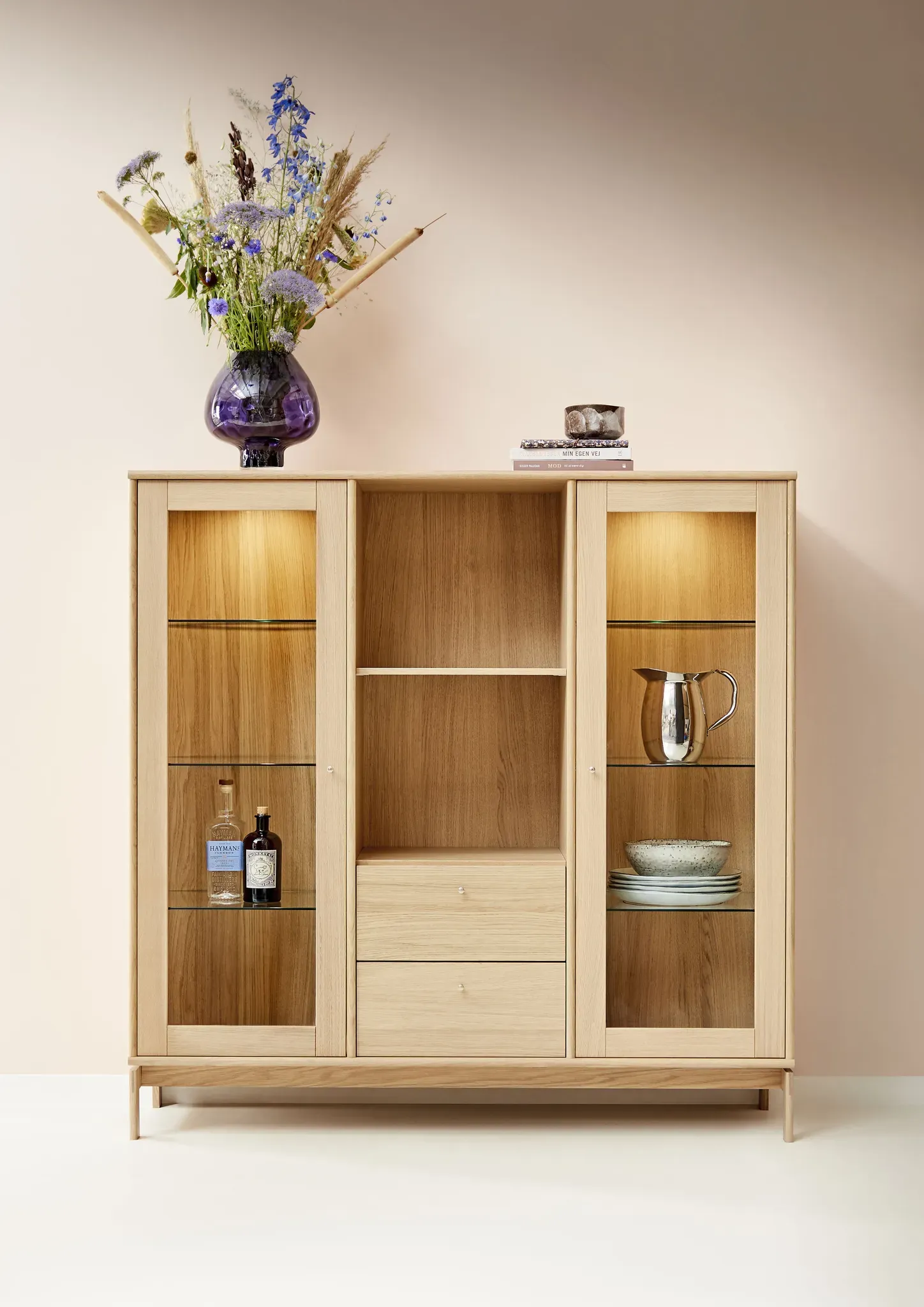 Vitrine HAMMEL FURNITURE 