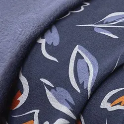 Sweatstoff "Blumen" mit weich gerauter Innenseite, blau-color