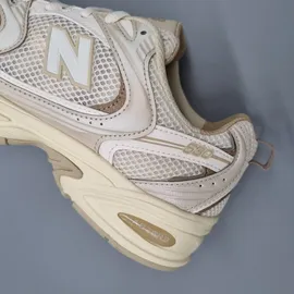New Balance 530 Light Bone/Angora/Incence 40