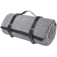 BUTLERS Picknickdecke Wanderlust Schwarz 150 x 200 cm