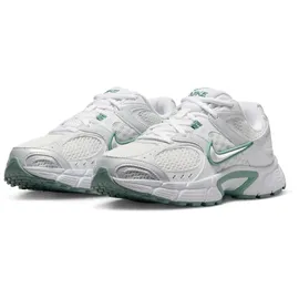 Nike V5 RNR Damen Summit White/White/Vast Grey/Cannon 40