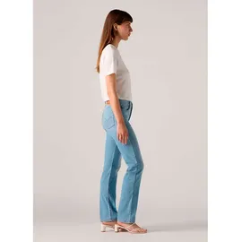 Levi's 314 Shaping Straight Jeans Cool View 31 34