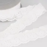 Spitzenborte mit Ösen, weiß, Meterware