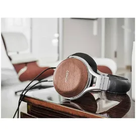 Denon AH-D7200