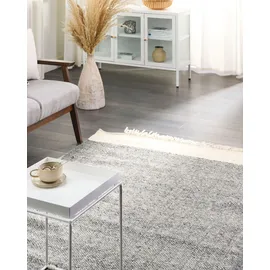 Beliani Teppich TATLISU 160 x 230 cm