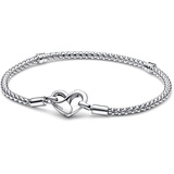 PANDORA Armband mit Infinity Herzverschluss aus Sterlingsilber in der Farbe Silber, 925 Nietenkette, 19 cm