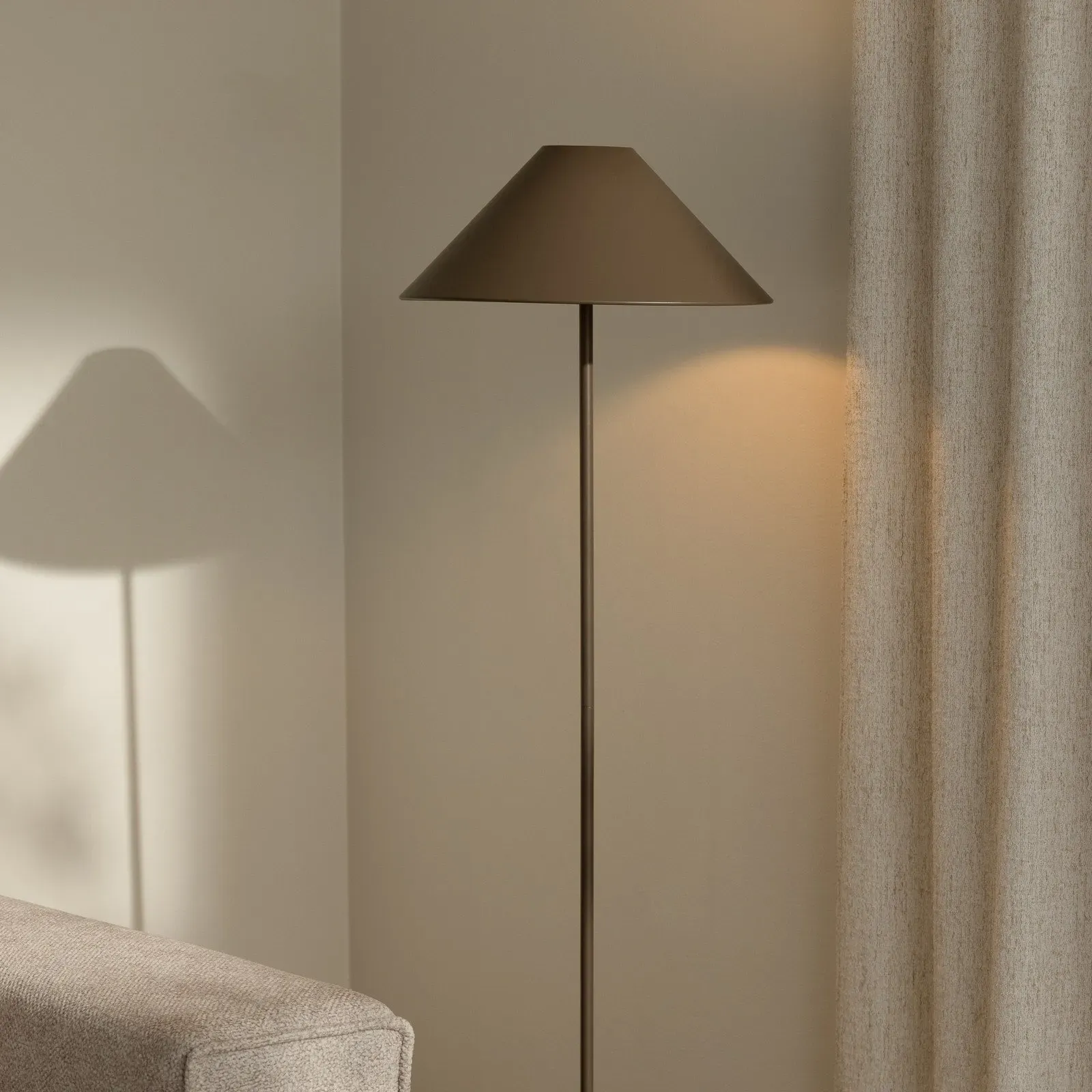Stehleuchte Globen Lighting, Cannes, Braun / Rost, für Wohnzimmer, Metall, Design - 140