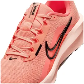 Nike Downshifter 13 Damen Apricot Agate/Black-Magic Ember 43