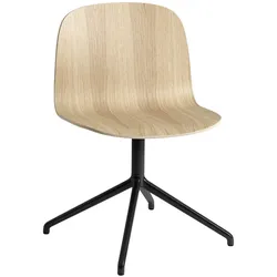 Muuto Visu Wide Chair, swivel base, eiche natur / schwarz