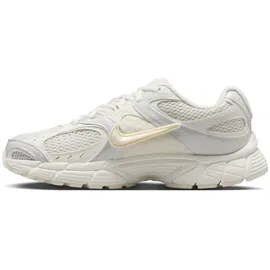 Nike V5 RNR Damen Phantom/Sail/Metallic White 42