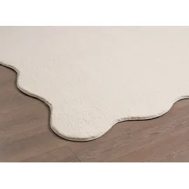 The CarPET Teppich THE CARPET "Relax Scallop kuschelig & Super Soft", beige, B:160cm L:220cm, Polyester, Teppiche, Teppich, Anti-Rutsch Unterseite, Waschbar bis 30 Grad, Felloptik