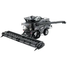 Universal Hobbies 6624 - Fendt Ideal 10T Mähdrescher 1:32