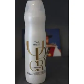 Wella Oil Reflections Shampoo 250 ml
