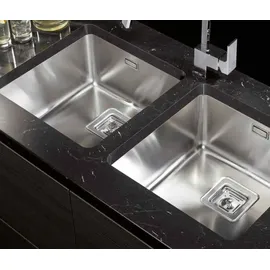 PYRAMIS LUME (40x40) 1B Unterbau