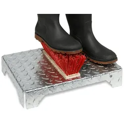 PROREGAL Robuster Schuhreiniger mit Bürste | HxBxT 45,5x35,5x17cm | Stahl-Tränenblech | Silber | Schuhputzer Schuhabstreifer