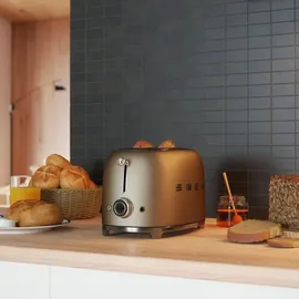 Smeg TSF01CHMEU Champagner / Matt