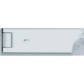 Bauknecht KSU 8GF3 Einbaukühlschrank (126 l, 815 mm hoch)