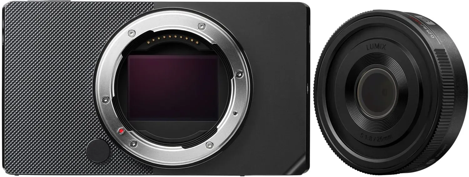 Sigma BF schwarz + Panasonic Lumix S 26mm f8