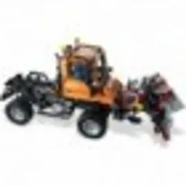 LEGO Technic Mercedes-Benz Unimog U 400 (8110)