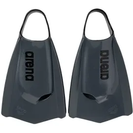 Arena Powerfin Pro II Schwimmbad-Trainingsflossen, Schwimmflossen für Erwachsene, Flossen aus 100% Silikon, Komfortable Kurzflossen für das Schwimmbad, Schwarz, 44-45