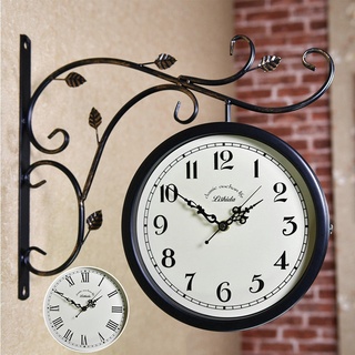 GagalU Bahnhofsuhr Doppelseitige Wanduhr Retro-Bahnhofsuhr für den Außenbereich, Vintage-Halter im Antik-Look Bahnhofsuhr für den Innengarten, Alte Bahnhofsuhr D