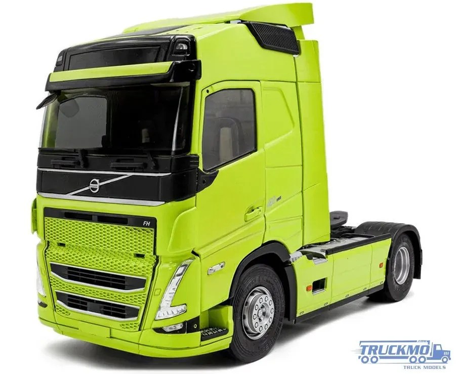 Solido Volvo FH Globetrotter XL grün 421240209