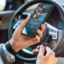 Krüger&Matz Kabelloser Carplay-adapter - Android Auto