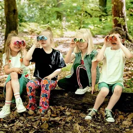 Bresser JUNIOR Kinderfernglas 3x30 in verschiedenen Farben
