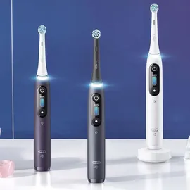 Oral-B iO Series 8 white alabaster