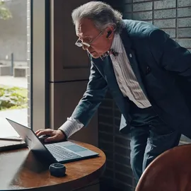 HP Poly Voyager Free 60+ - True Wireless-Kopfhörer mit Mikrofon