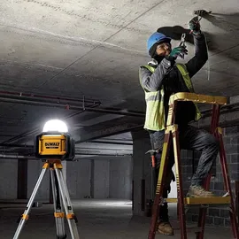 DeWalt Akku-Baustellenstrahler 18V (Basisversion) DCL074-XJ
