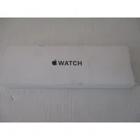 Apple Watch SE 2024 GPS 44 mm Aluminiumgehäuse Polarstern, Sportarmband Polarstern S/M