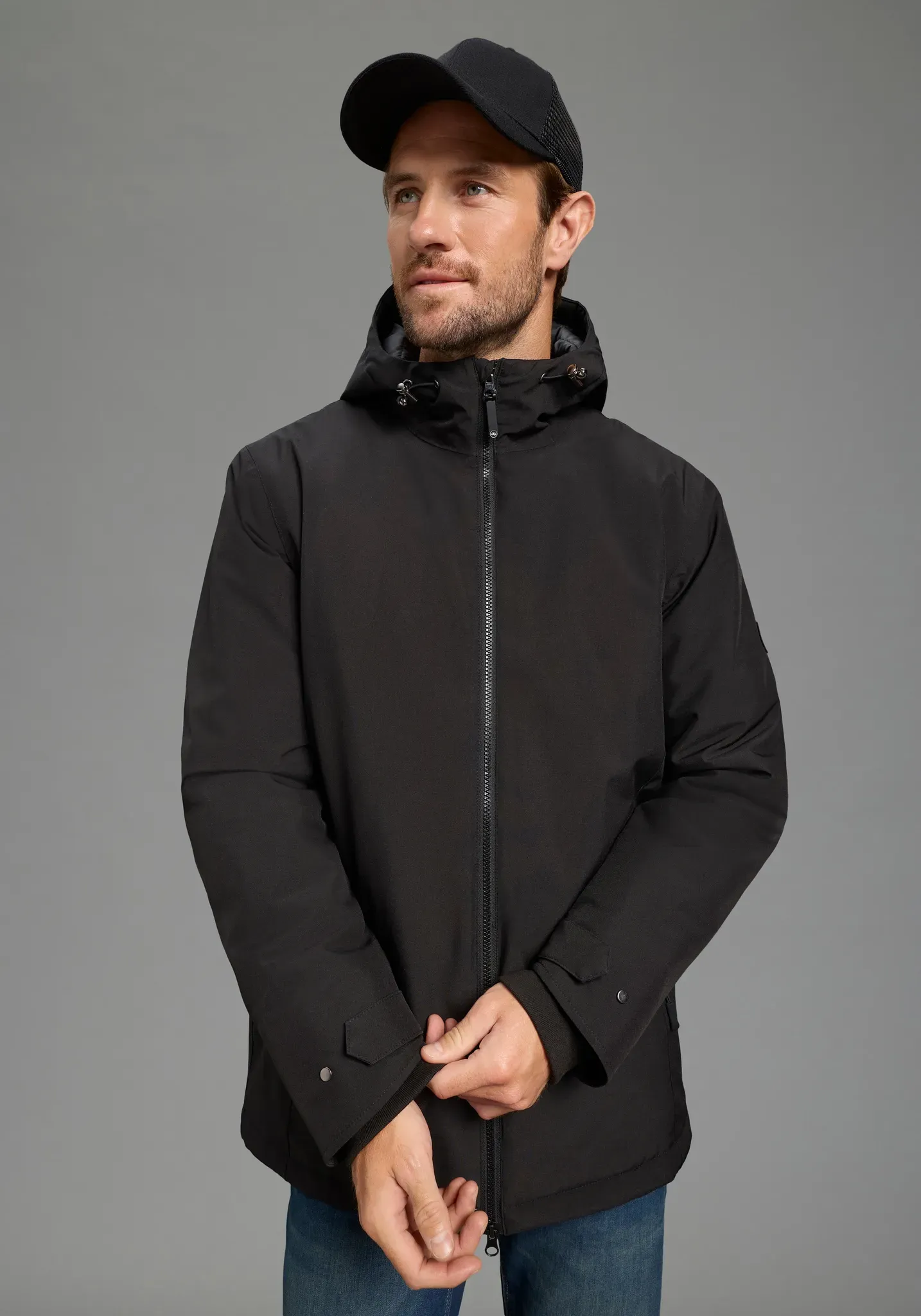 Funktionsjacke POLARINO, Herren, Gr. 44 (S), schwarz, Web, Obermaterial: 100% Polyester. Futter: 100% Polyester. Taschenfutter: 100% Polyester. Wattierung: 100% Polyester, unifarben, normal, mit Knopf Rippbündchen mit Druckknopf, Jacken Funktionsjacke, Wärmend, winddicht, wasserabweisend, Übergangsjacke
