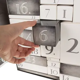 Iso Trade Adventskalender 2024 für Männer Geschenkideen Gadgets Scherzartikel Stilvoll Schwarz mit Weihnachtsmotiven 9230 - Grau