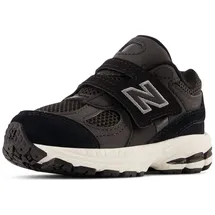 New Balance Sneaker Silber 23