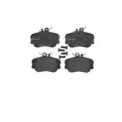 BREMBO Bremsbelagsatz, Scheibenbremse BREMSBELÄGE, RICHTUNGSGEBUNDEN vorne rechts links mit Zubehör für MERCEDES-BENZ A002420222005 A0054204620 A00542