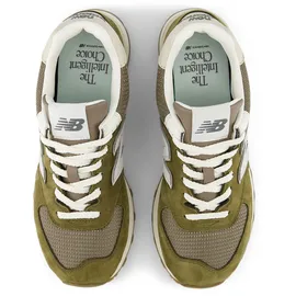 New Balance 574 Herren Calcium / Dark Silver Metallic 40,5
