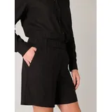 Base Level Shorts Schwarz 46