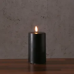LED Stumpenkerze MIA - Echtwachs - realistische 3D Flamme - H: 15cm - Batteriebe...