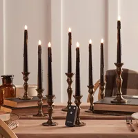 Lights4fun 8er Set TruGlow® LED schwarze Stabkerzen mit Fernbedienung Echtwachs Schwarz 24cm Halloween Deko