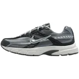 Nike Initiator