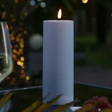 Deluxe Homeart LED Kerze MIA für Außen 3D Flamme flackernd H: 20cm D: 7,5cm outdoor blau