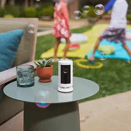 Ring Outdoor Camera Plus Akku Weiß