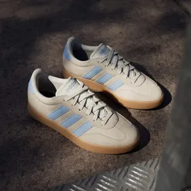 adidas Barreda Cream White/Glow Blue/Gum 38
