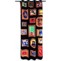 Toiletpaper Frames Wohnzimmervorhang links