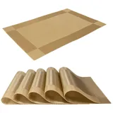 Intirilife 6x Platzset aus PVC in Gold - 45 x 30 cm - Tischset Tischmatte Untersetzer abwischbar hitzebeständig für Küche Esstisch