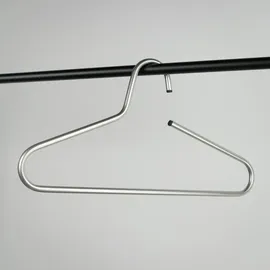 Spinder Kleiderbügel SPINDER DESIGN "Victorie", grau (aluminiumfarben), B:42cm H:21,5cm T:1cm, Metall, Kleiderbügel, Kleiderbügel, Breite 42 cm