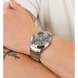 Citizen Eco-Drive Titan 41,5 mm AW1640-83H