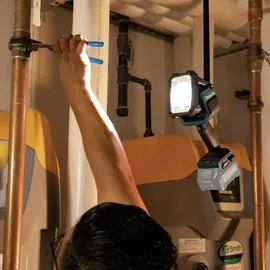 Makita ML007G